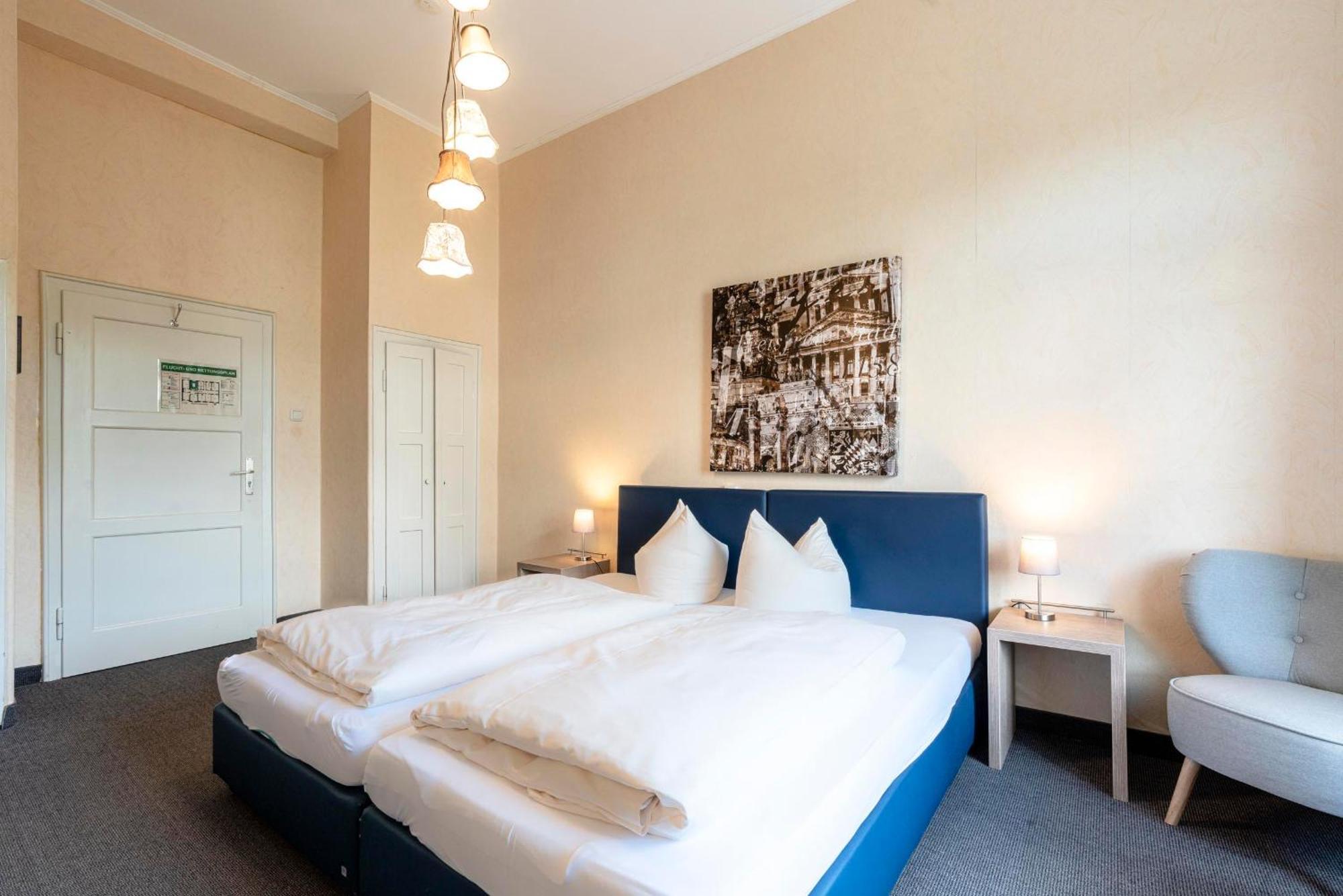 Pensión Hotel-pension Am Siegestor Múnich