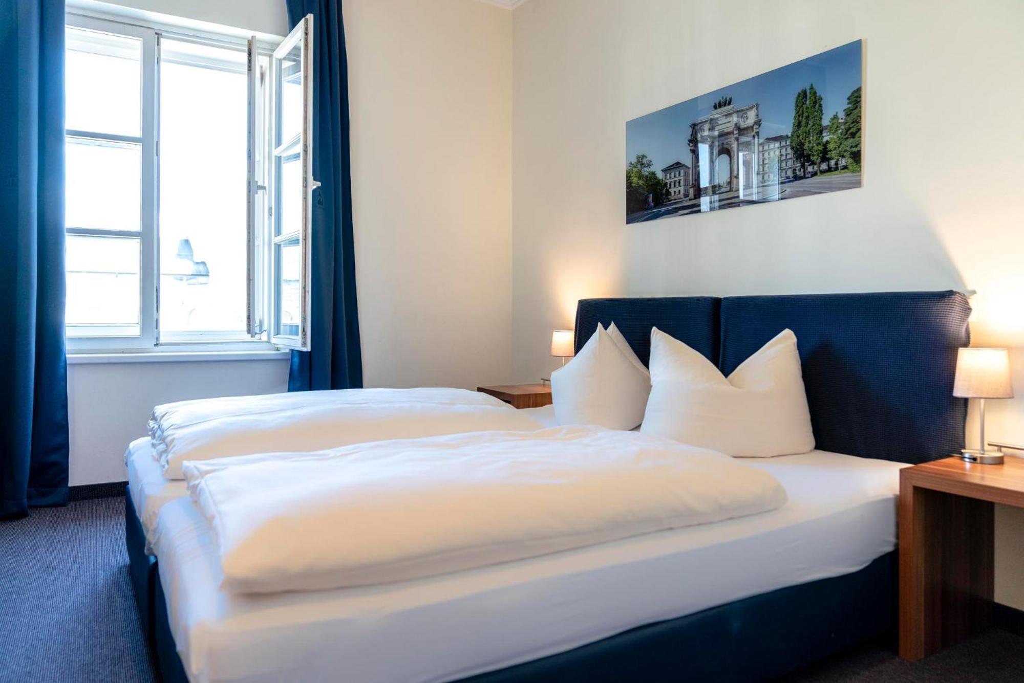 Casa de hóspedes Hotel-pension Am Siegestor Munique