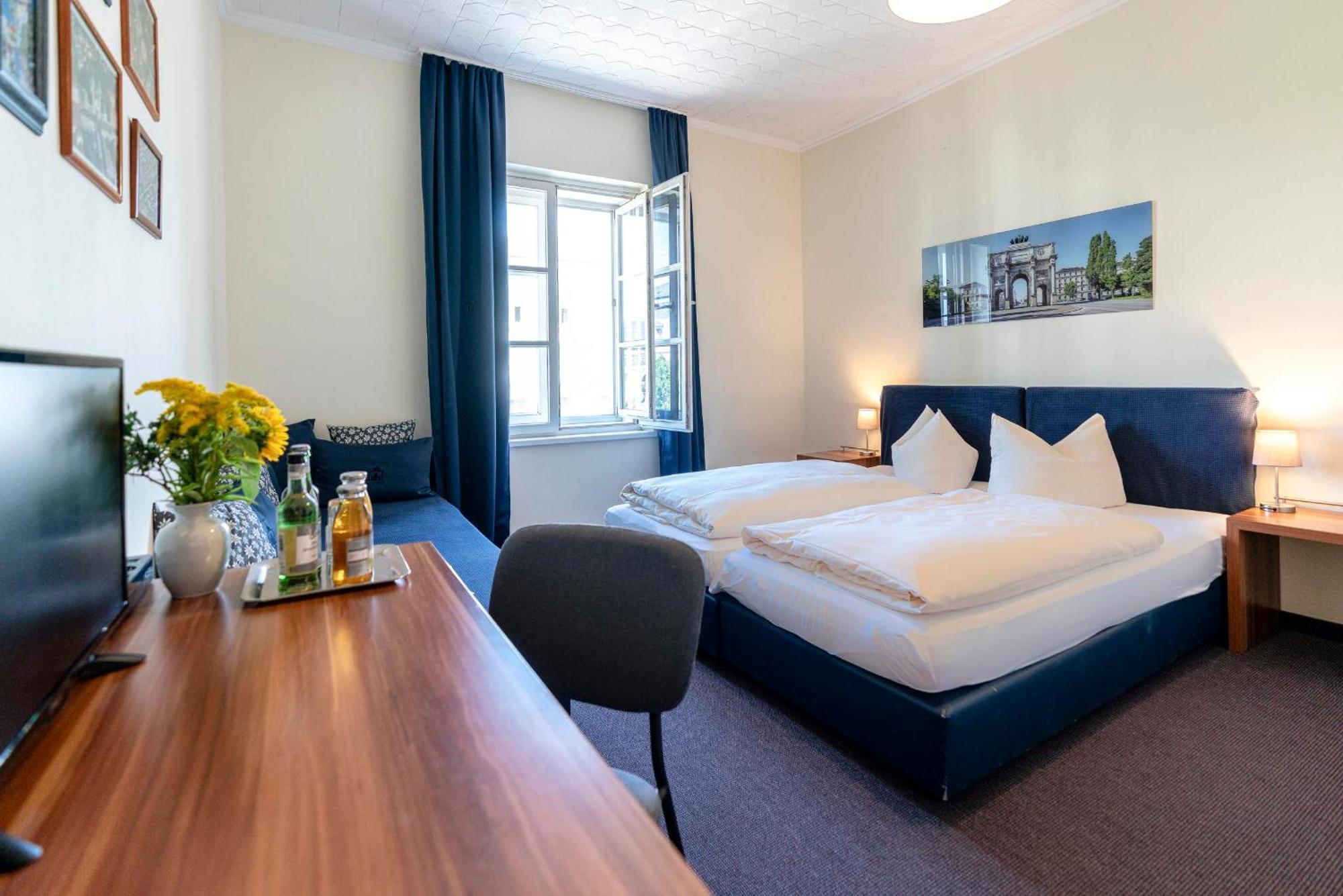 Hotel-pension Am Siegestor 3* Munique