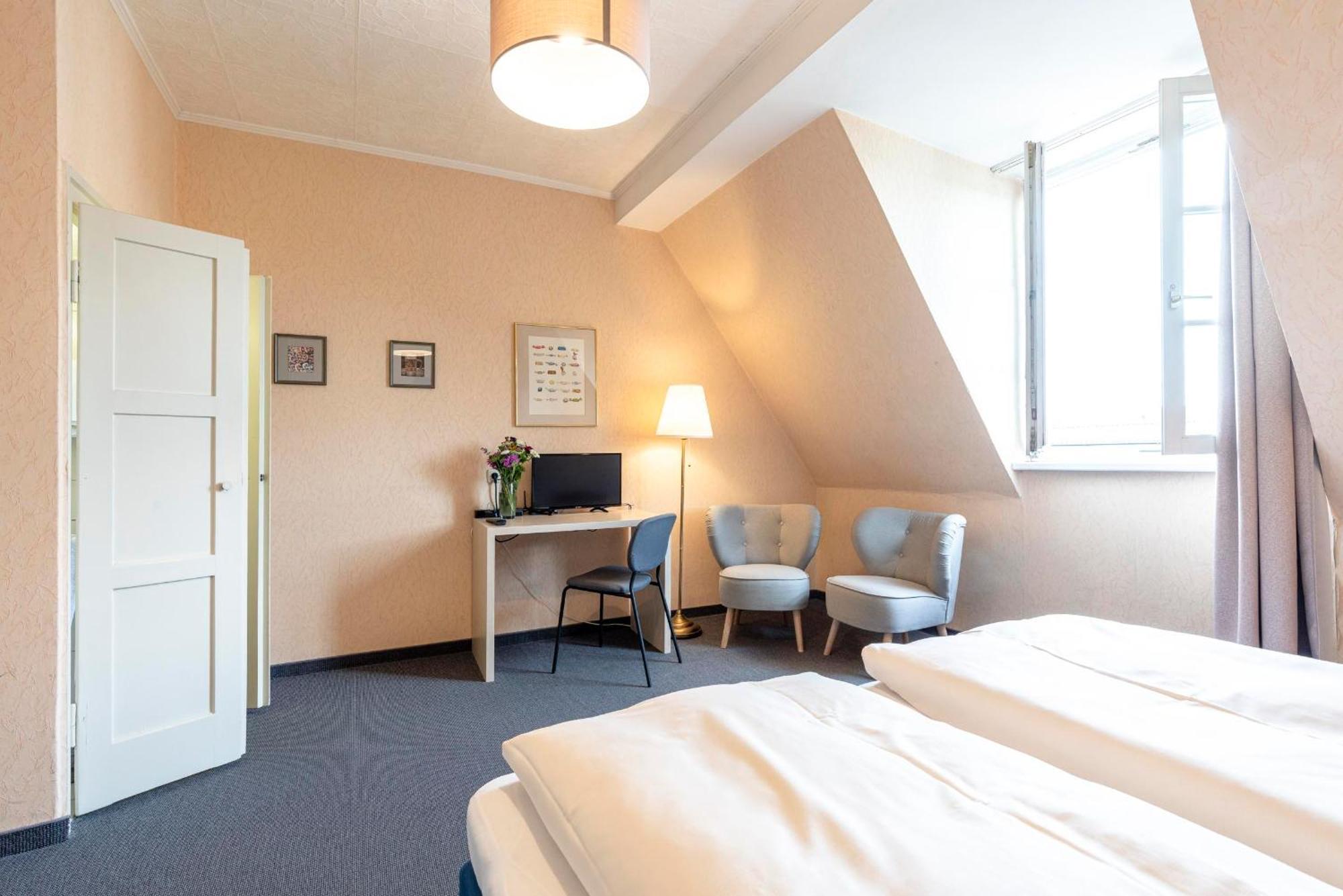 Casa de hóspedes Hotel-pension Am Siegestor 3*